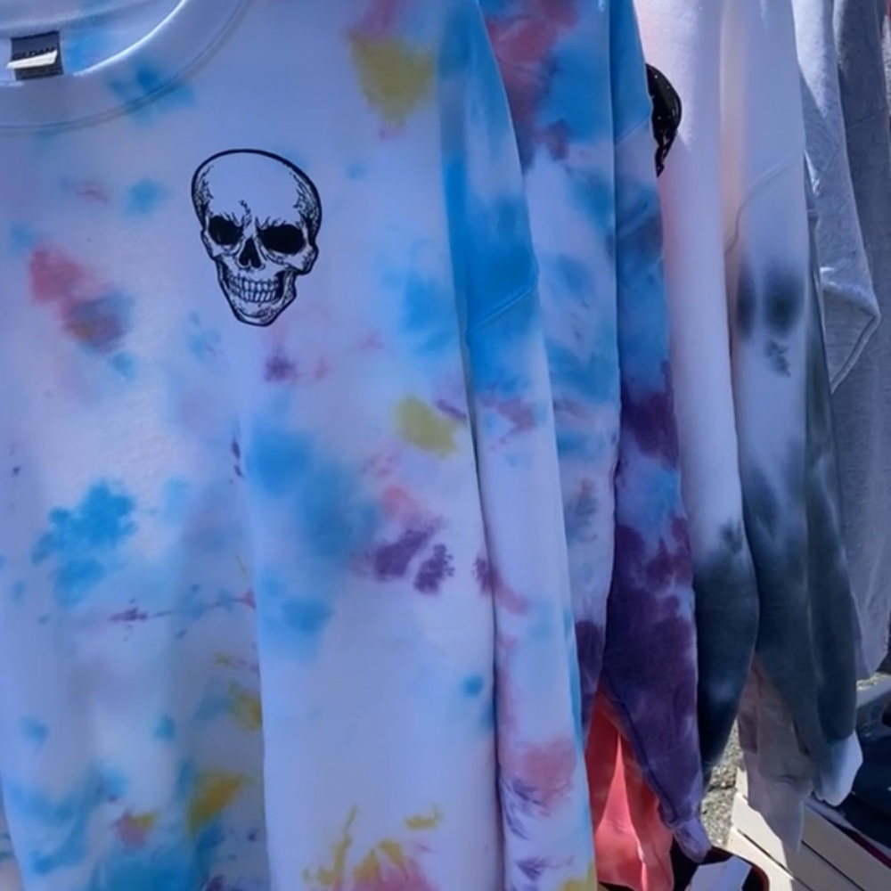 Tie dye Skull sweatshirt